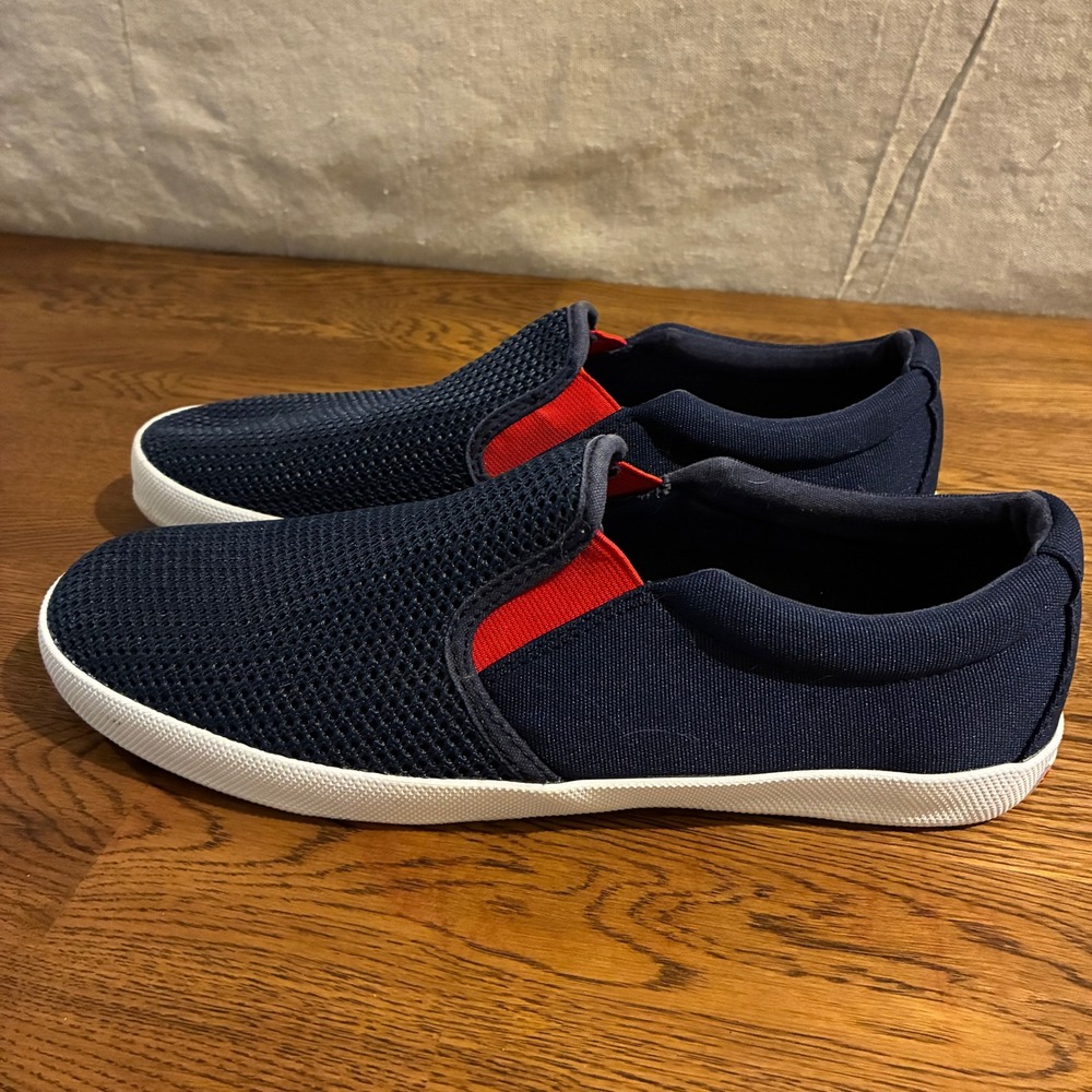 Tommy‎ Bahama Kamiki Men's Navy Red Mesh Slip On Shoes Style TB7S00056 Size 10.5